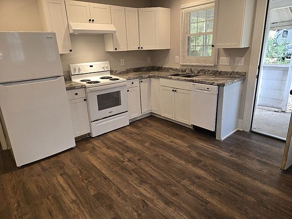 3rd image of 511 Carolina Ave