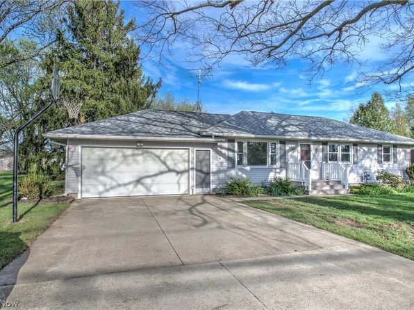 5969 Ryan Rd, Medina, OH 44256