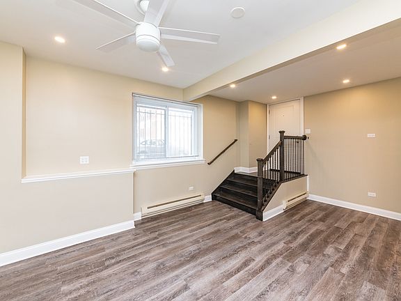 4th image of 1511 W Albion Ave #G
