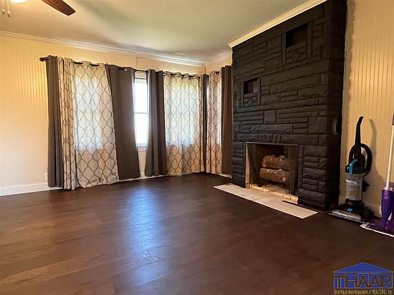 4th image of 470 W Springwood Ave