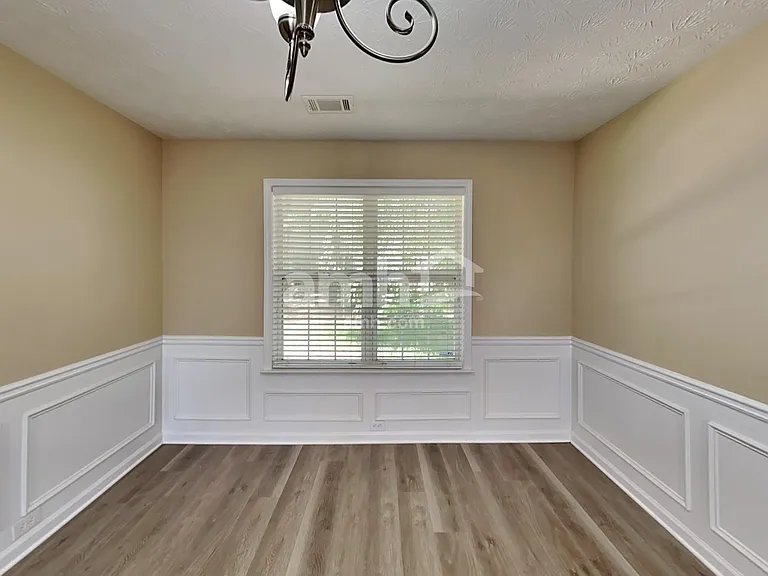 2380 Winthrope Way Dr — Photo 10