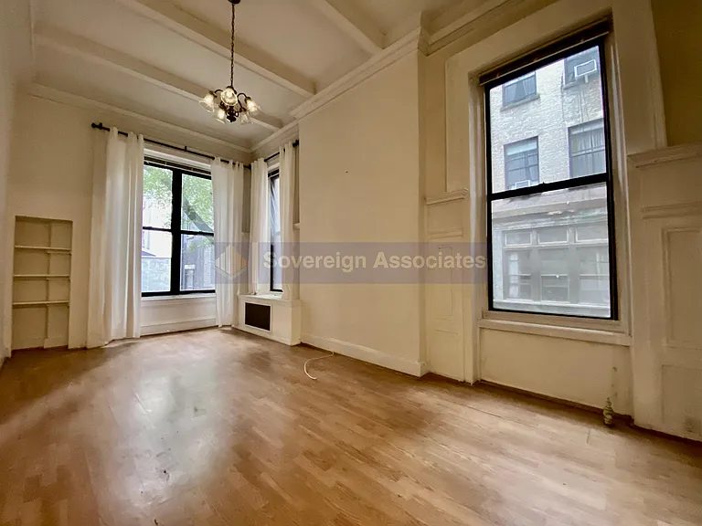 320 W 106th St #2R — Photo 7