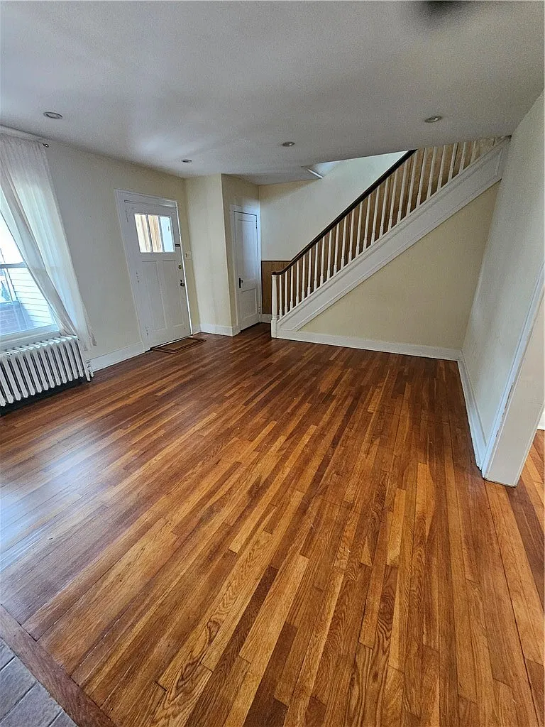 3 bed, 1332 sqft, $1,700 — Photo 4