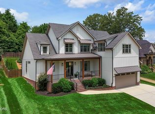11915 Lakehurst Ln, Knoxville, TN 37934
