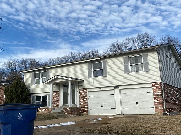 2nd image of 2237 Larbrook Dr