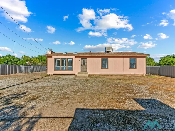 2440 Serna Rd NW, Albuquerque, NM 87104