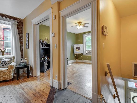 3rd image of 3537 Giles Ave #A