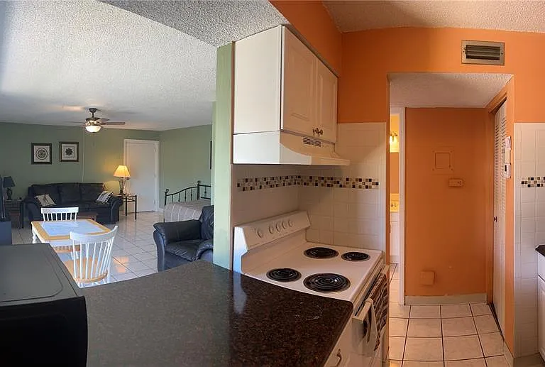 4215 E Bay Dr #1702A — Photo 41
