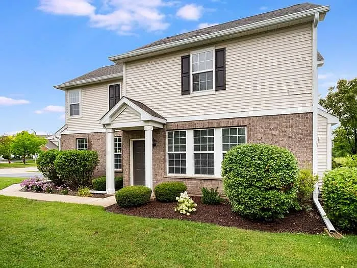 2 Christie Ct — Photo 2