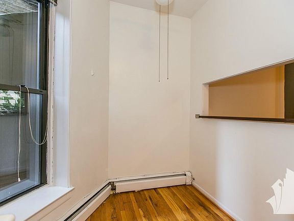 5th image of 1425 N Dearborn St #B4aa