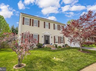 16 Palace Ln, Stafford, VA