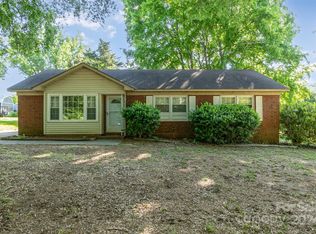 5806 Hillcrest Cir, Indian Trail, NC 28079