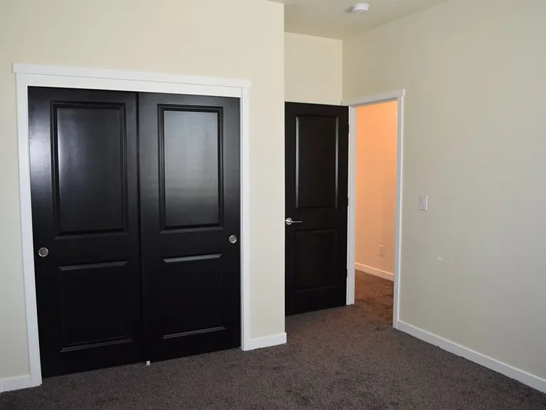 3280 Chickadee Ct — Photo 11