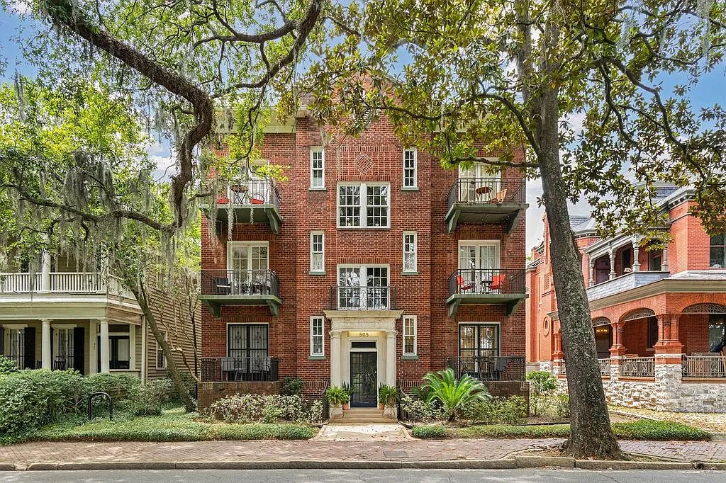 1 bed, 723 sqft, $3,000 — Photo 2