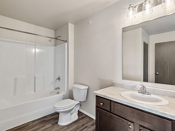 3rd image of 5011 Shelby Ave #310