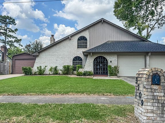 3rd image of 3709 Trailwood Dr