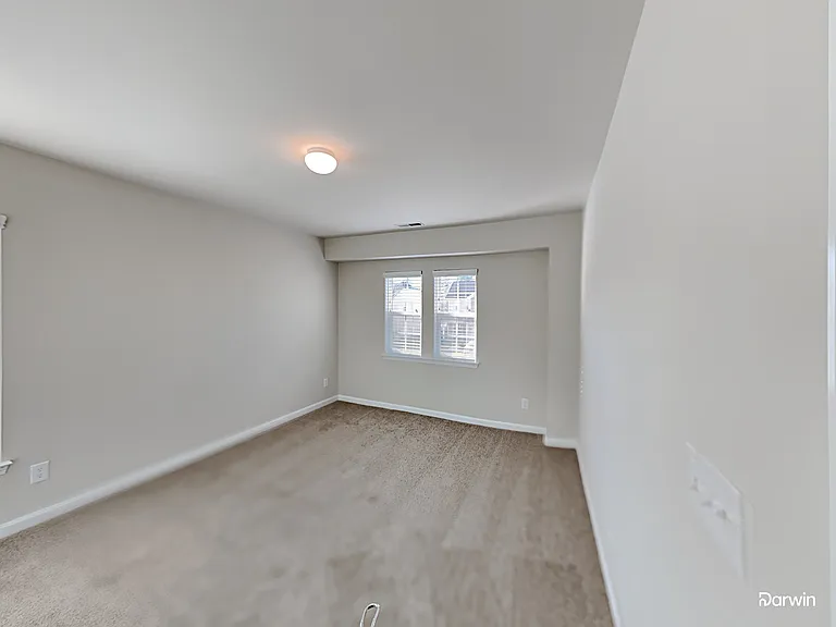 307 Evesham Ave — Photo 11