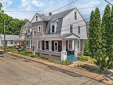 32 Perkins Ave Norwich, CT, 06360 - Apartments for Rent | Zillow