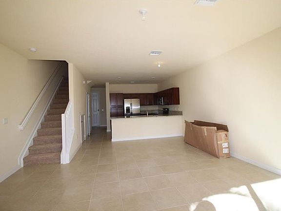 3rd image of 5882 NW 56th Pl