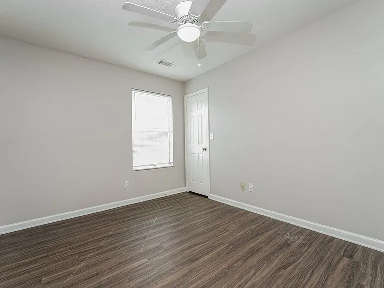 6626 Browns Mill Ferry Dr — Photo 16