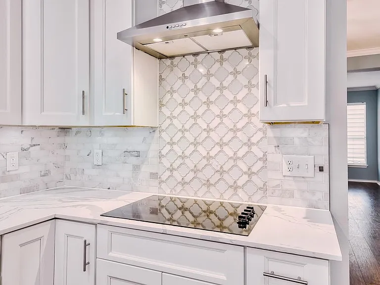 22503 Madison Park — Photo 15