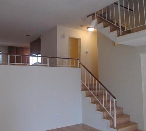 5th image of 1711 Grismer Ave APT 38