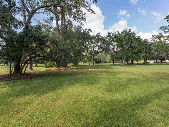5th image of Bay Meadows Dr