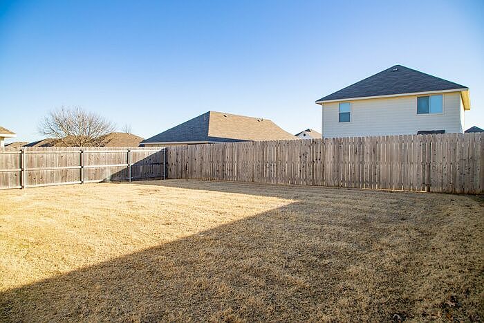 2nd image of 4145 Twinleaf Dr