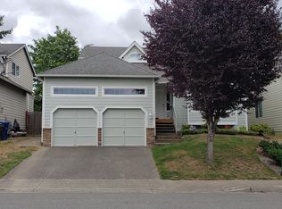 1030 Duvall Pl NE, Renton, WA 98059