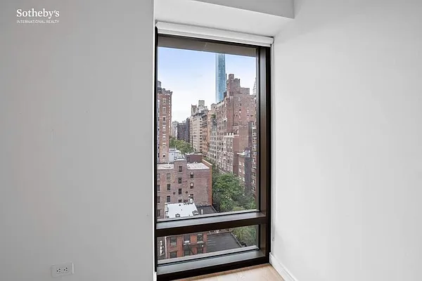 Rented by Sotheby's International Realty | media 3