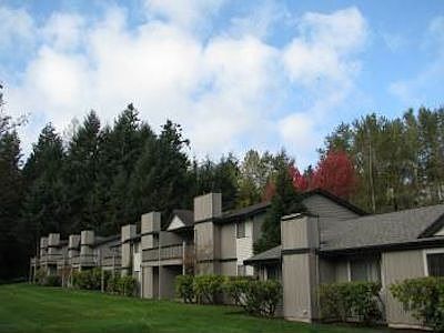 4th image of 11520 104th Ave SW