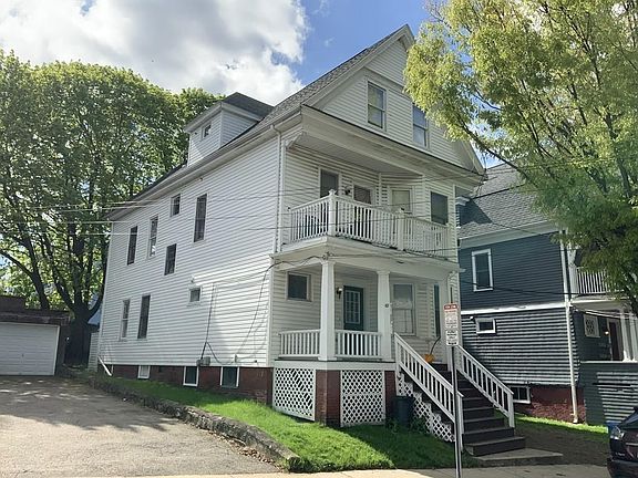4th image of 107 Bartlett St #107