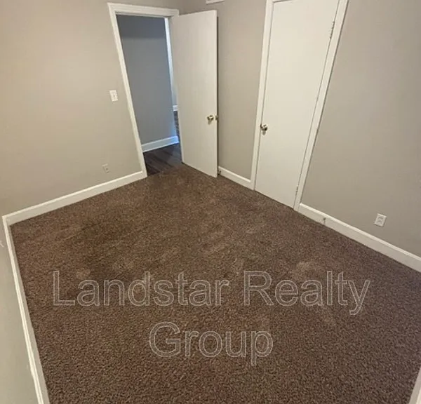 4721 Granada Dr — Photo 18
