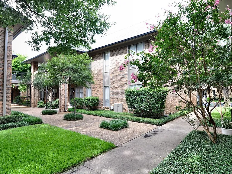 10757 Villager Rd #B — Photo 25