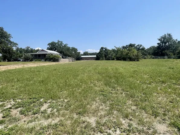 515 16th St, Gulfport, MS 39507