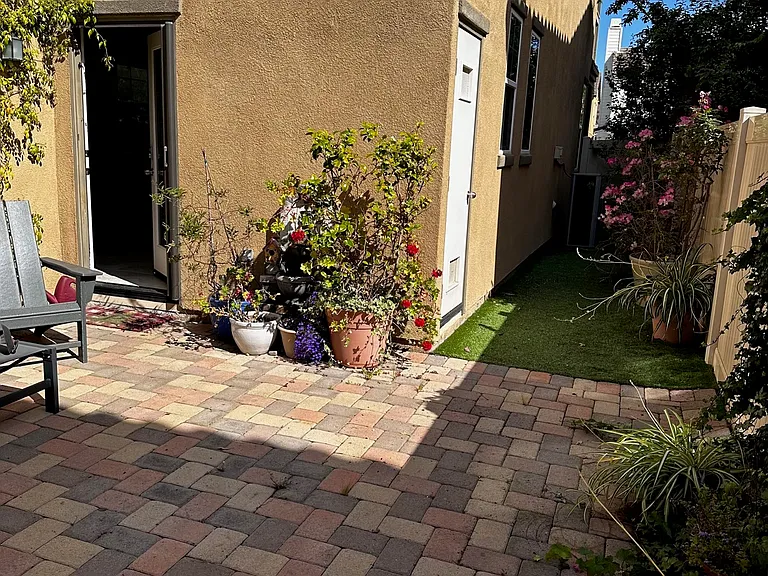 715 Nile River Dr — Photo 52