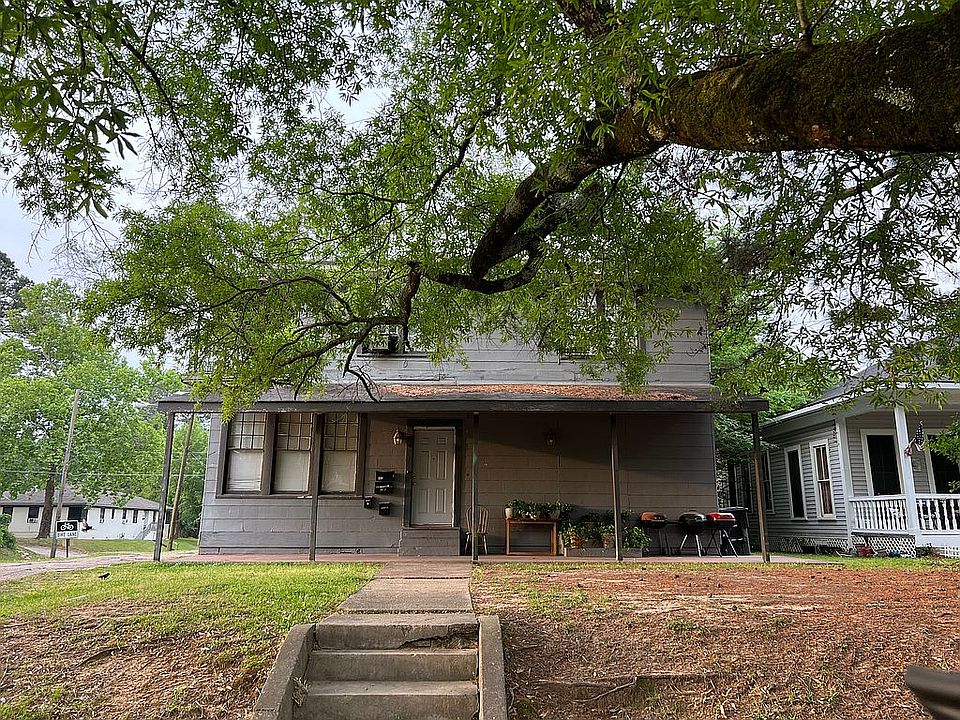 1st image of 403 College St