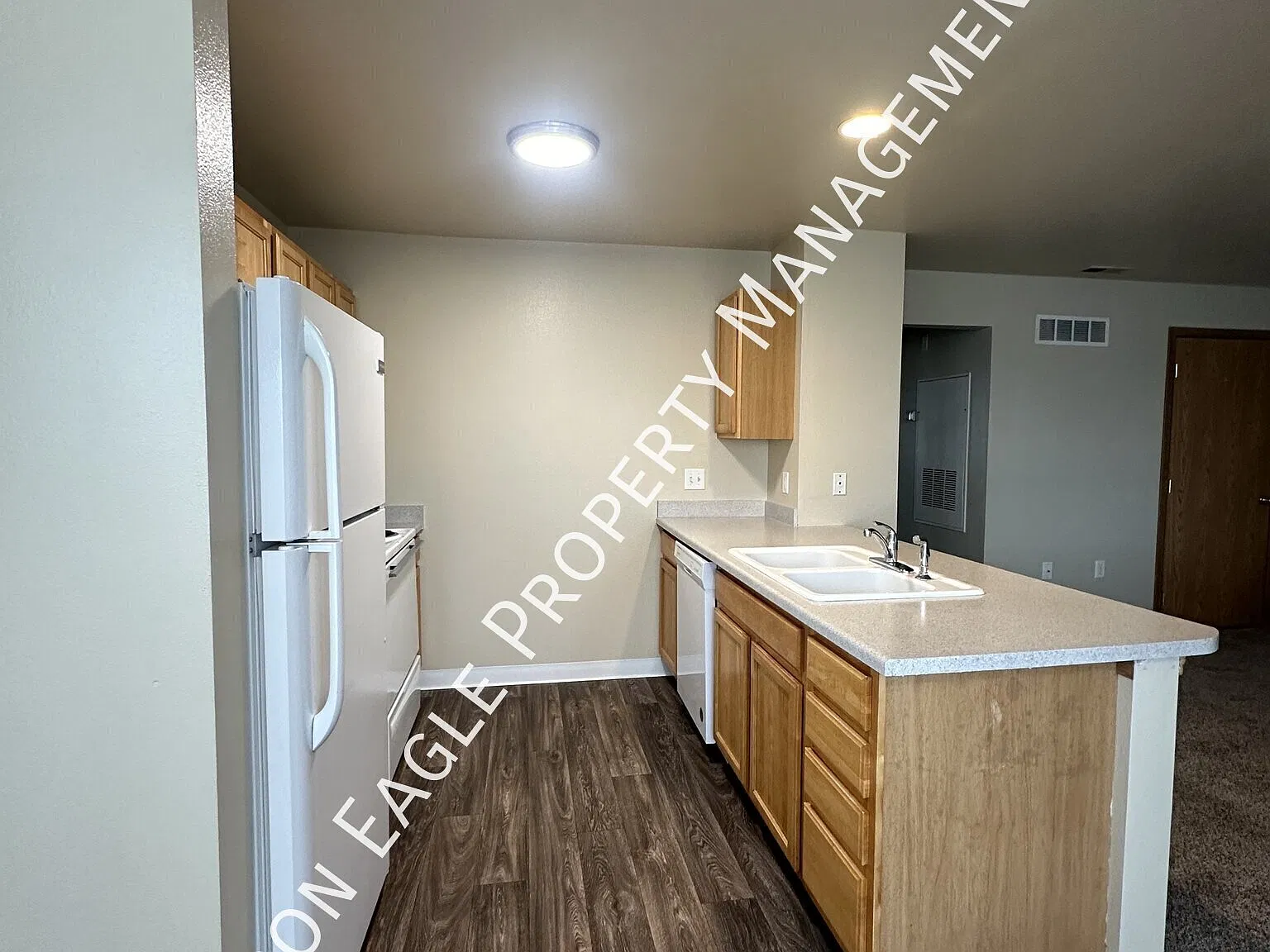 2 bed, 1.0 bath, $1,395 — Photo 4