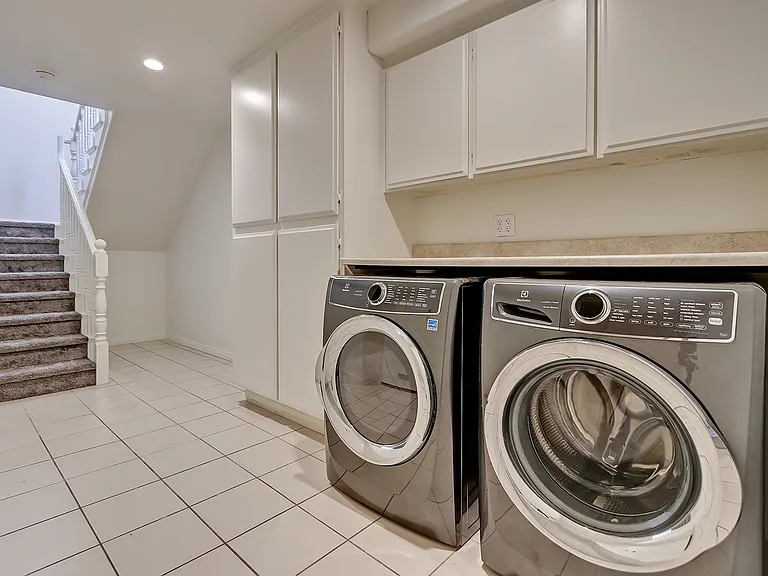 511 N Elena Ave #B — Photo 22