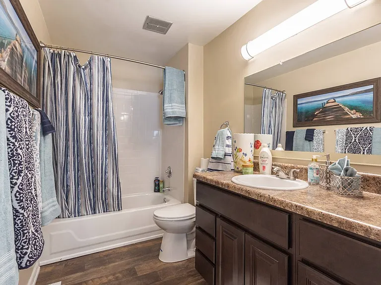 Grand Lake Townhomes