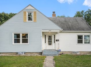309 Maple St, Three Rivers, MI 49093