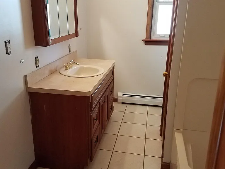 611 Eagle St — Photo 6