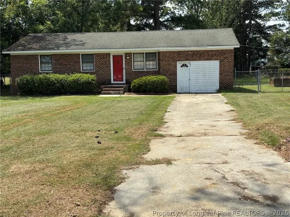 501 Rosewood Rd, Fairmont, NC 28340