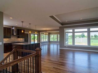 6168 Stone Ct, Maple Plain, MN 55359