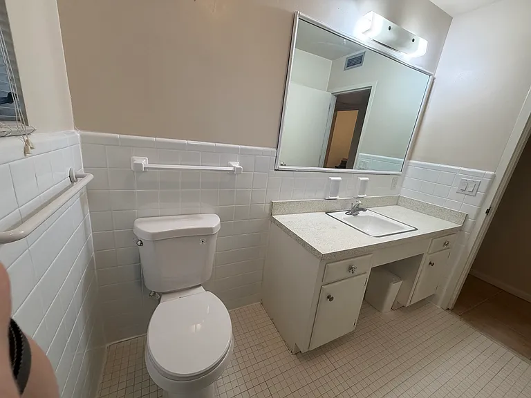 105 N Eola Dr #2 — Photo 14