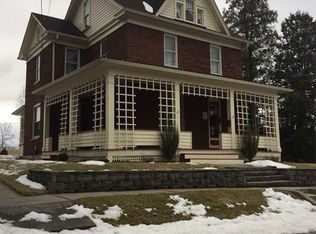 1023 Franklin St, Roaring Spring, PA 16673