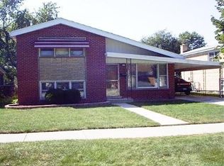10000 S Mulberry Ave, Oak Lawn, IL 60453