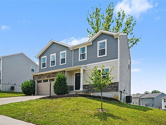 3rd image of 5737 Alpine Heights Dr