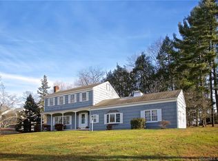 40 Fox Run Rd, Norwalk, CT 06850
