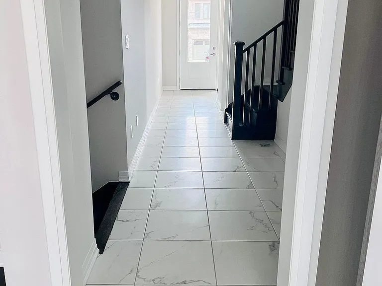 434 Robert Woolner St — Photo 10